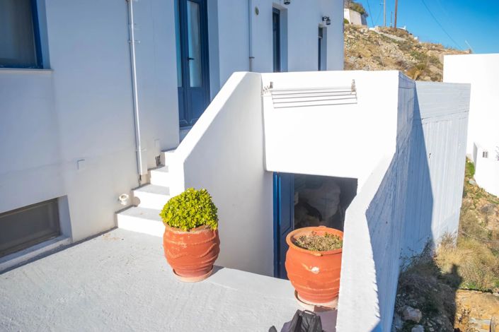 Image No.24-2 Bed House for sale