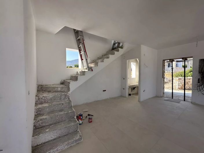 Image No.15-6 Bed House for sale