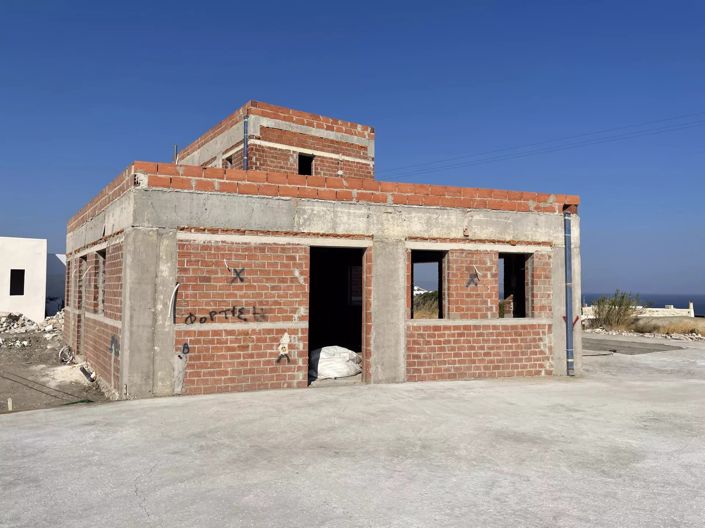 Image No.24-6 Bed House for sale