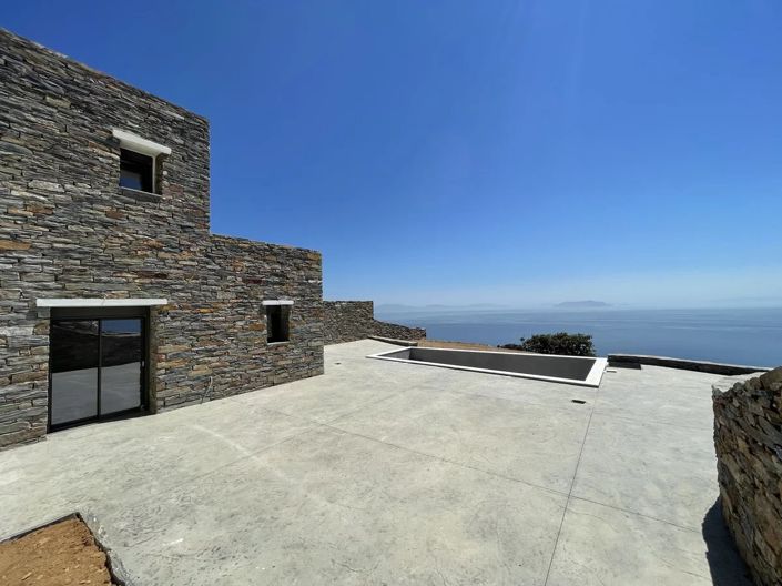 Image No.9-2 Bed House for sale