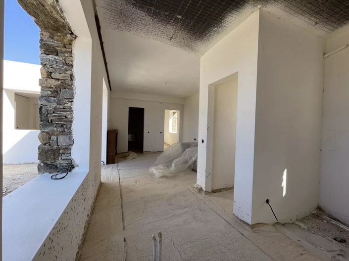 Image No.15-4 Bed House for sale