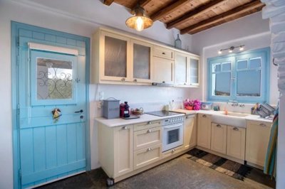 d81d9ae10d4c76356e7f6b045fac4f97d33daa722f102