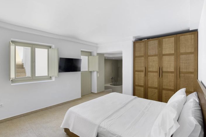 Image No.21-4 Bed House for sale