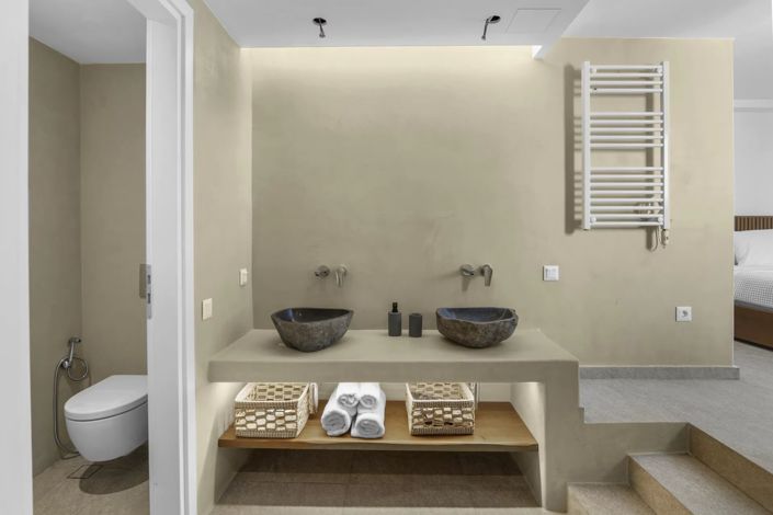 Image No.25-4 Bed House for sale