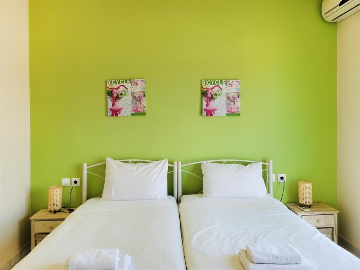 Image No.10-2 Bed Maisonette for sale