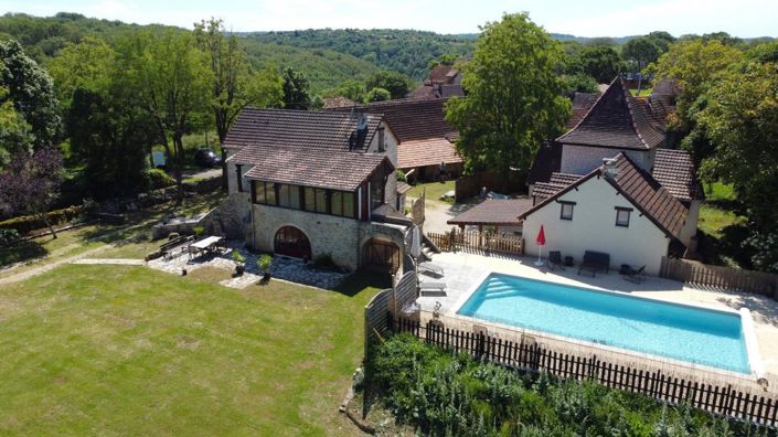 Image No.1-6 Bed House for sale