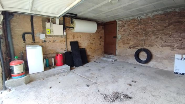 Image No.10-2 Bed House for sale