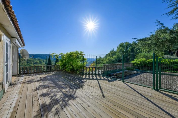 Image No.7-5 Bed Property for sale