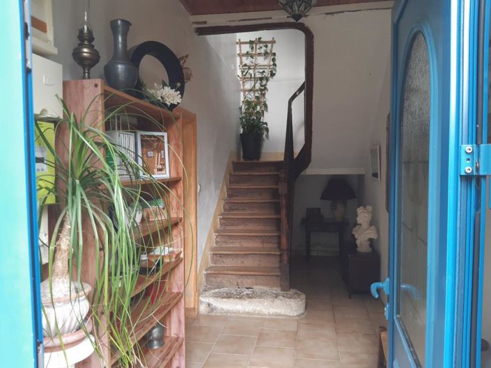 Image No.9-3 Bed Property for sale