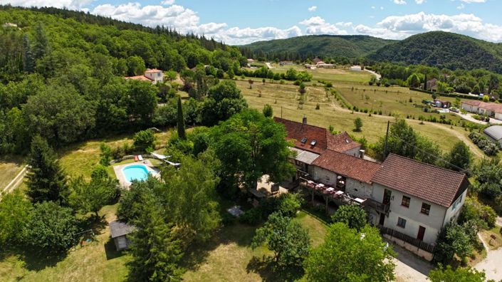 Image No.16-12 Bed House for sale