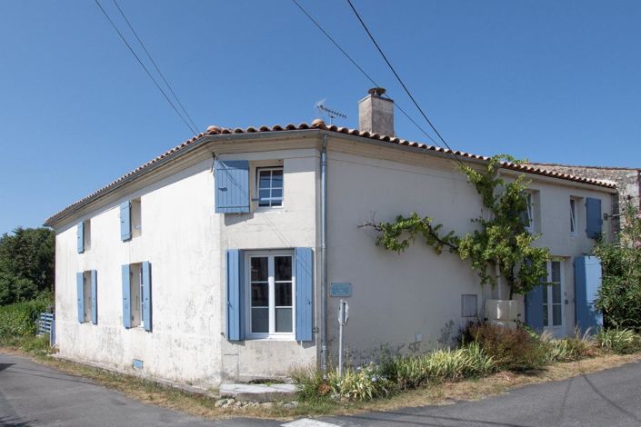 Image No.1-4 Bed House for sale
