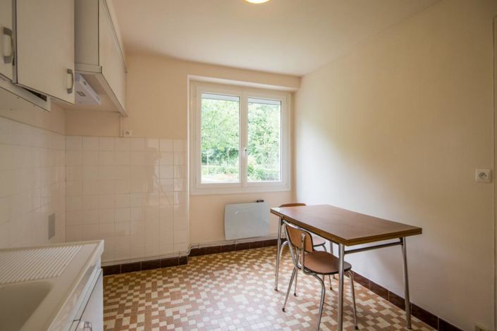 Image No.11-4 Bed Property for sale