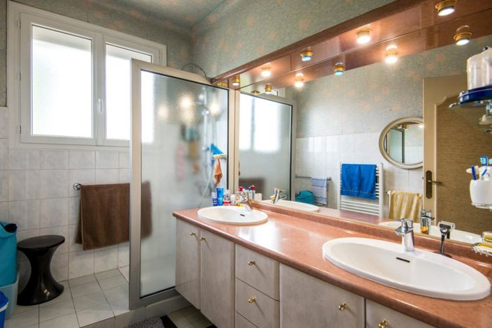 Image No.9-4 Bed Property for sale