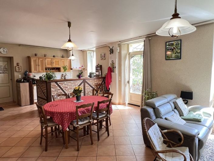 Image No.5-3 Bed House for sale