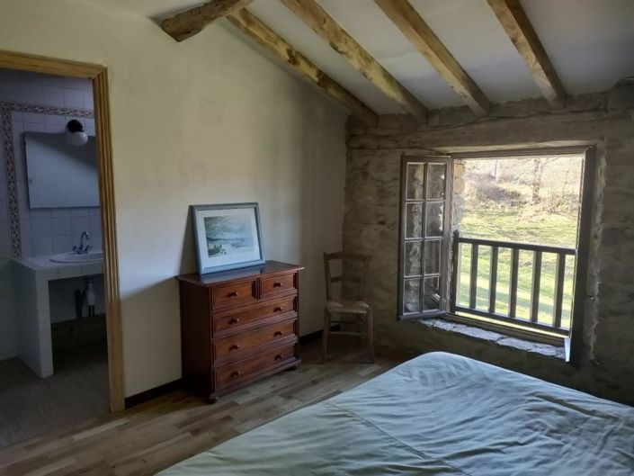 Image No.17-11 Bed Property for sale