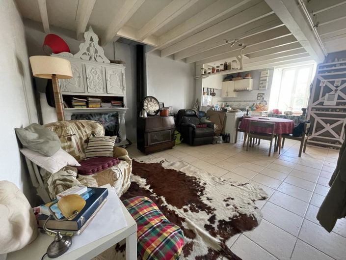 Image No.3-2 Bed House for sale