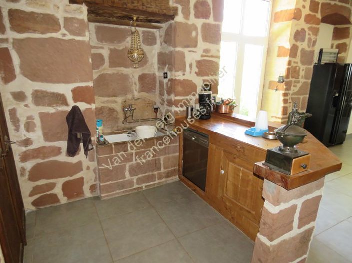 Image No.13-5 Bed Property for sale