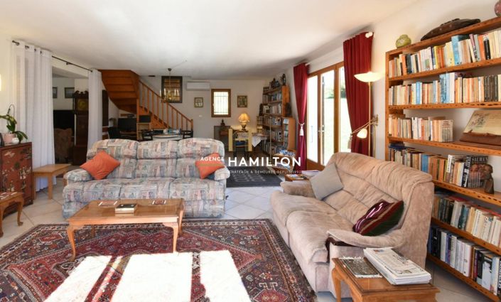 Image No.7-3 Bed Property for sale