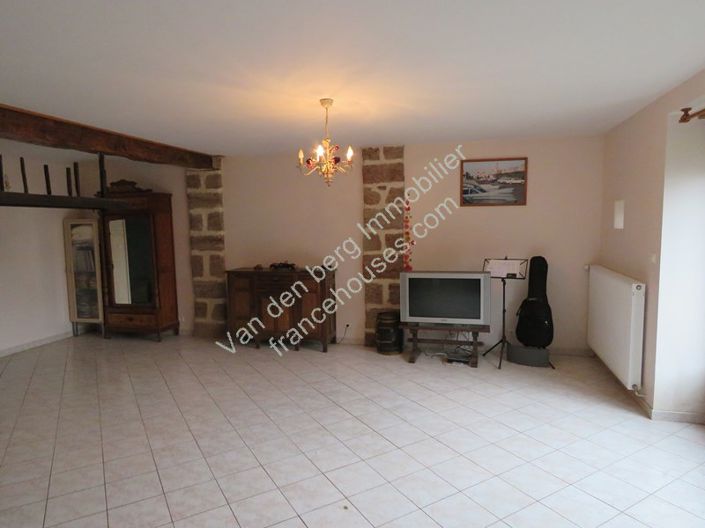 Image No.16-5 Bed Property for sale