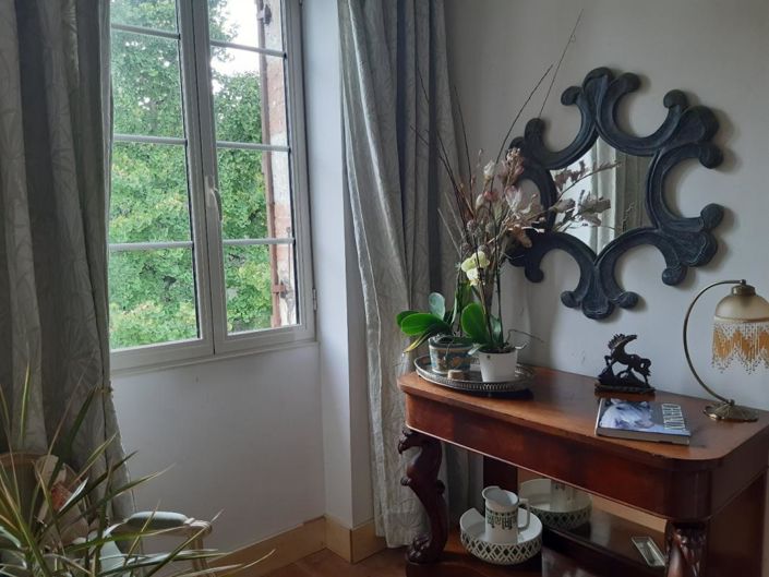 Image No.6-3 Bed Property for sale