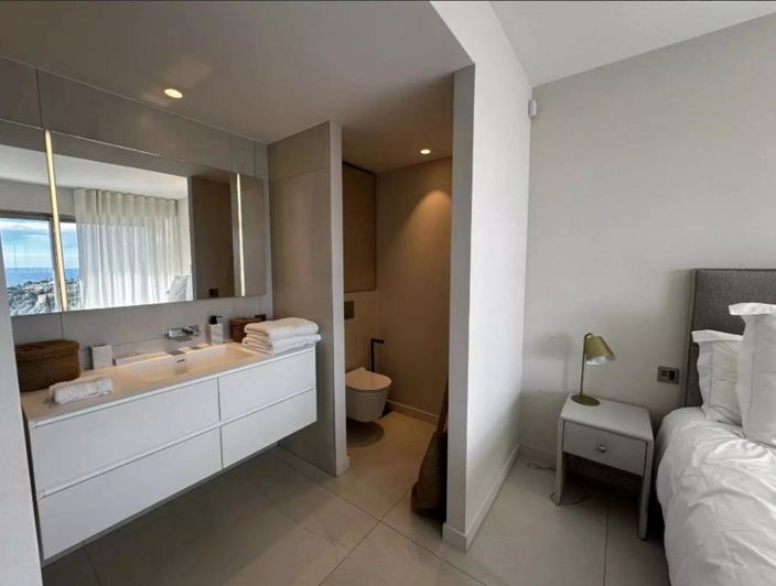 Image No.17-5 Bed Villa for sale