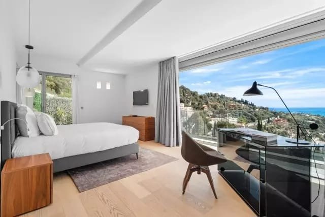 Image No.5-5 Bed Villa for sale