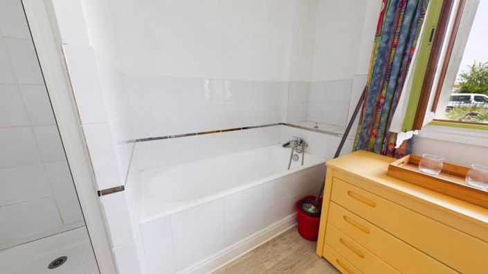 Image No.12-3 Bed House for sale