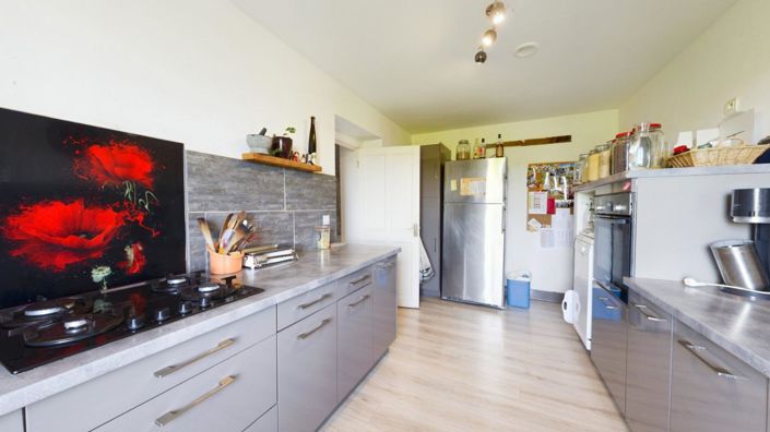 Image No.3-3 Bed House for sale