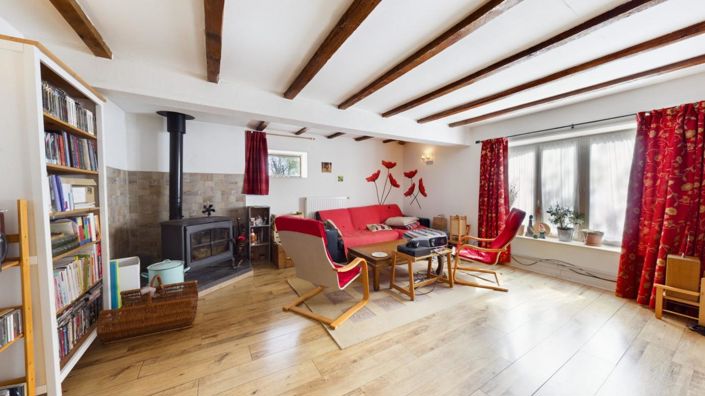 Image No.4-3 Bed House for sale