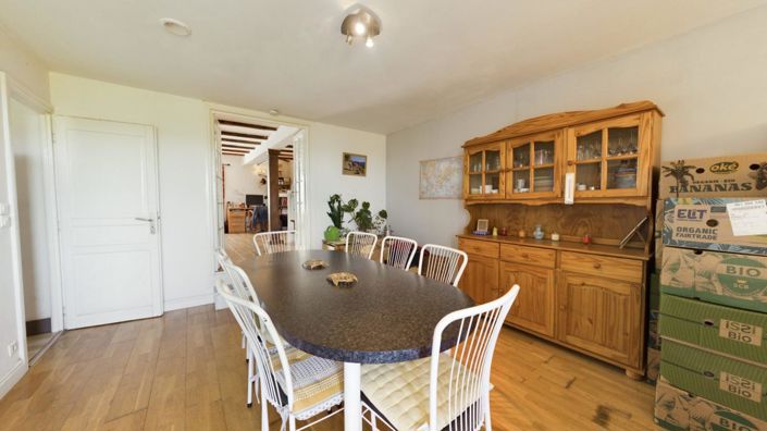 Image No.6-3 Bed House for sale