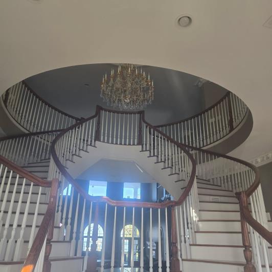 Image No.25-10 Bed Mansion for sale