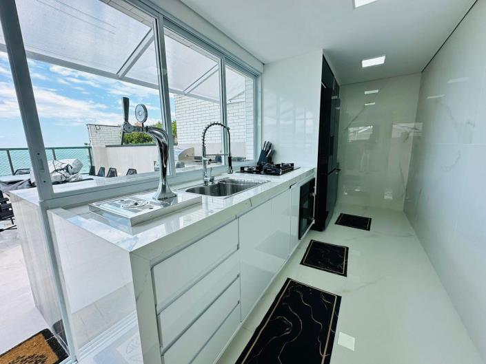 Image No.12-6 Bed Penthouse for sale