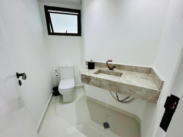 Image No.52-6 Bed Penthouse for sale