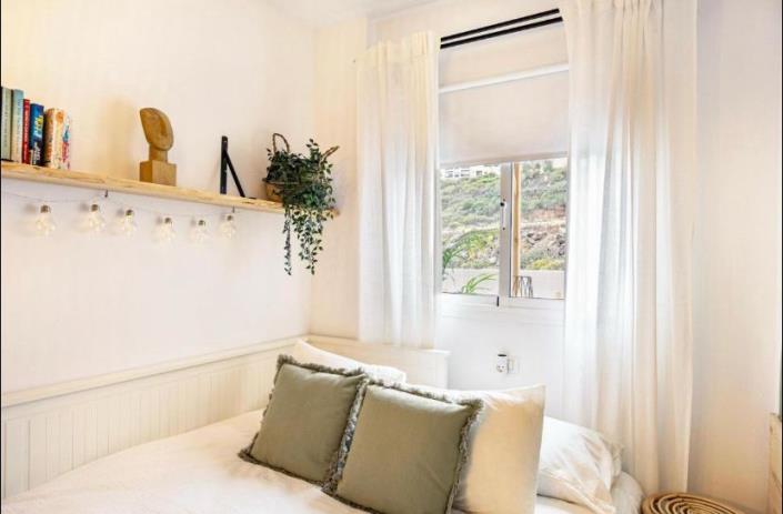 Image No.16-2 Bed Apartment for sale