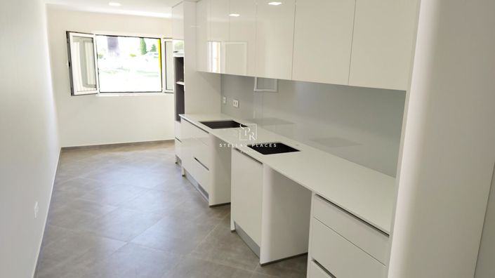 Image No.5-3 Bed Townhouse for sale