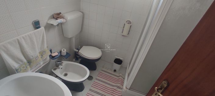 Image No.9-5 Bed Villa for sale