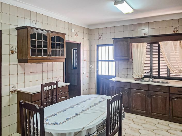 Image No.3-5 Bed Villa for sale