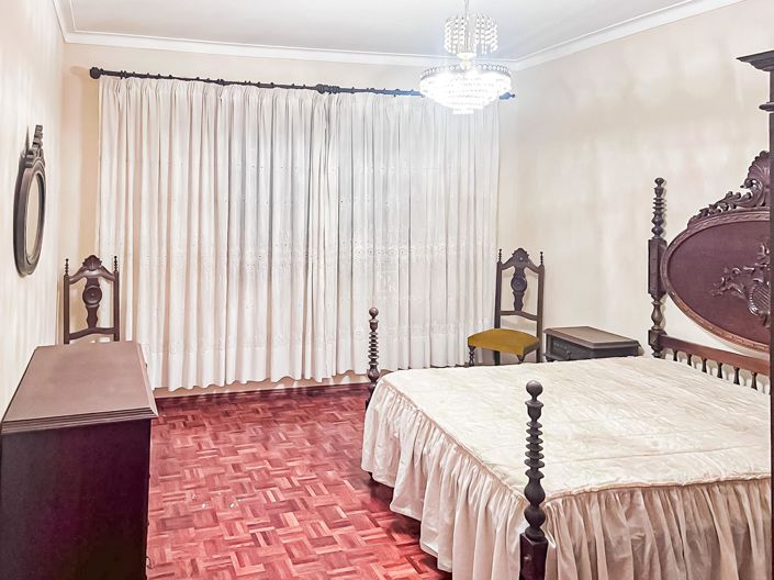 Image No.6-5 Bed Villa for sale