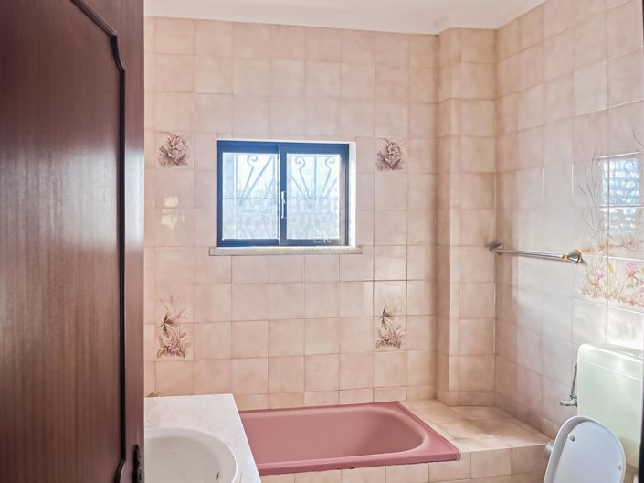 Image No.7-5 Bed Villa for sale