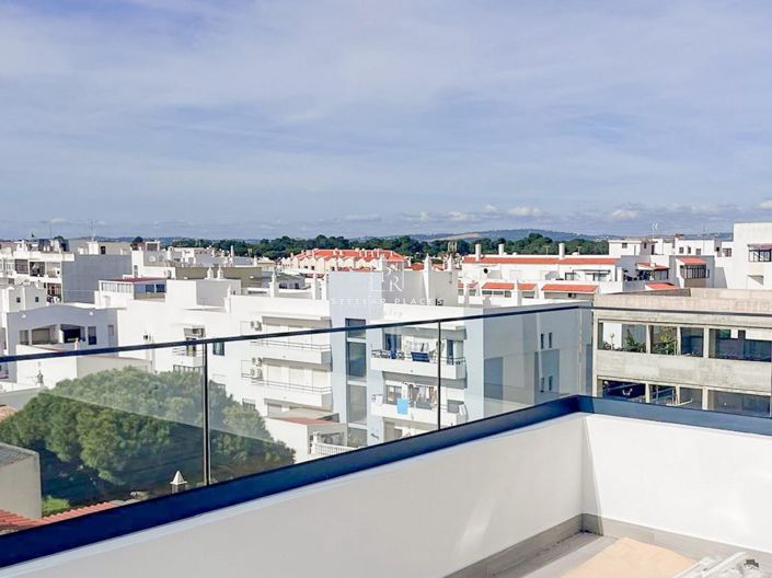 Image No.2-3 Bed Apartment for sale