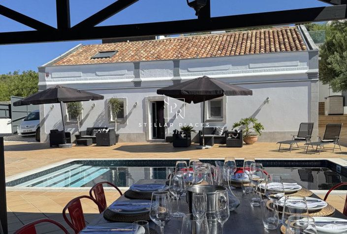 Image No.1-5 Bed Villa for sale