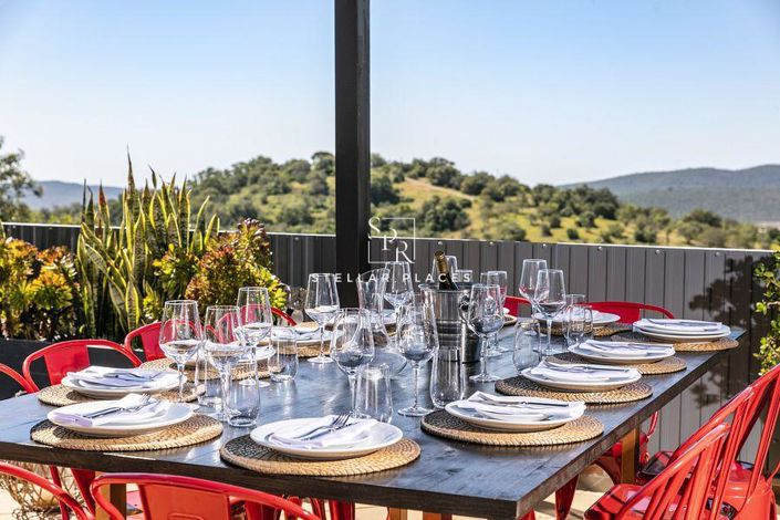 Image No.4-5 Bed Villa for sale