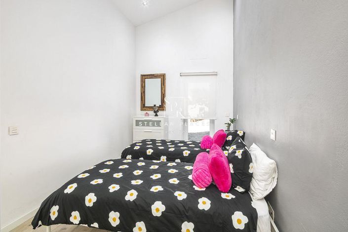 Image No.7-5 Bed Villa for sale