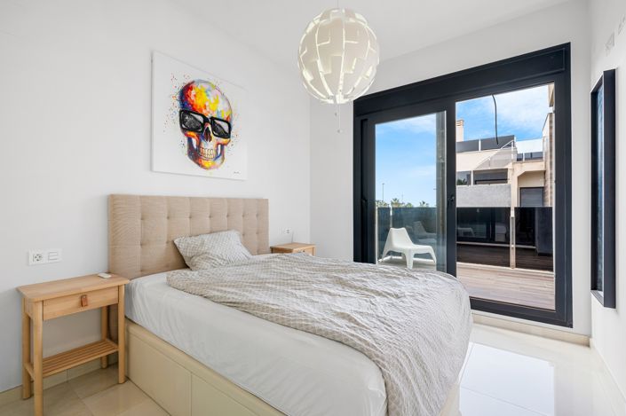 Image No.23-4 Bed Villa for sale