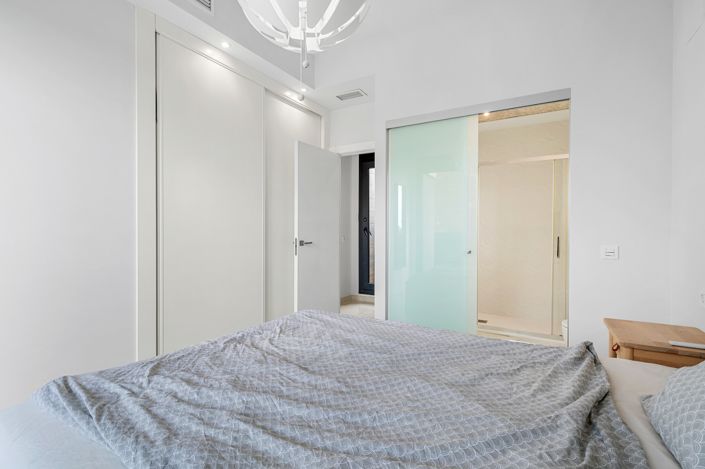 Image No.25-4 Bed Villa for sale