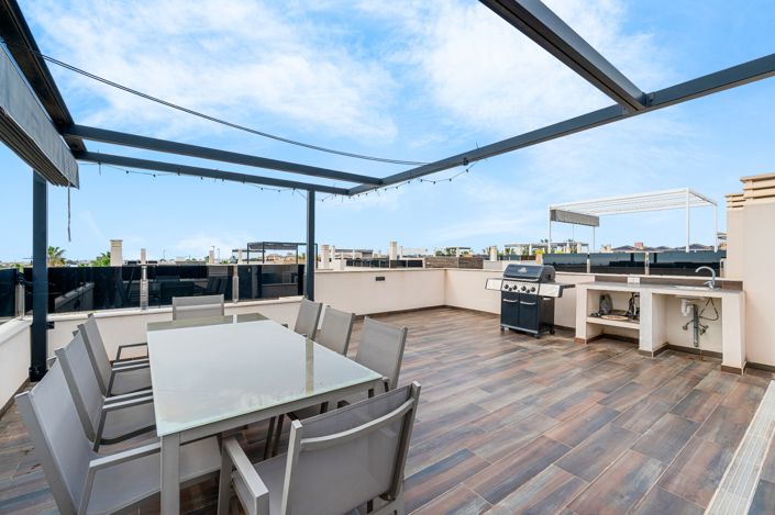 Image No.26-4 Bed Villa for sale