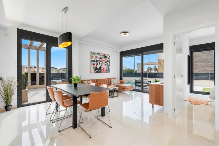 Image No.11-4 Bed Villa for sale