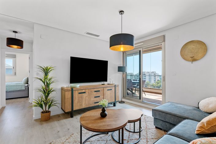 Image No.8-3 Bed Apartment for sale