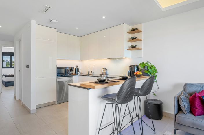 Image No.14-3 Bed Apartment for sale