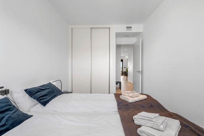 Image No.17-3 Bed Apartment for sale